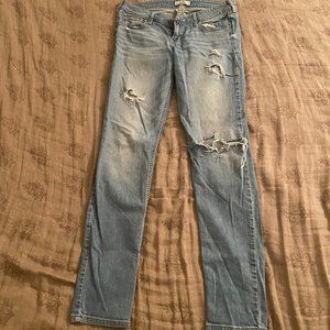 Hollister light wash, low rise, skinny, ripped denim Jeans, size 9R